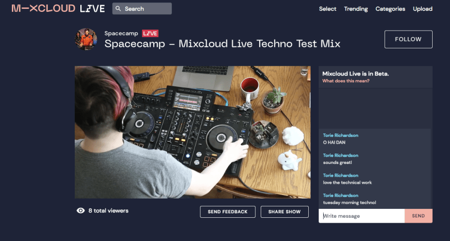 DJ Spacecamp mezcla en Mixxcloud Live