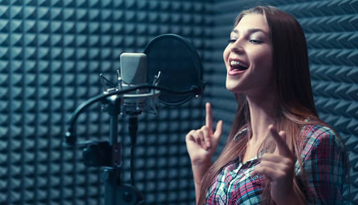 Cómo cambiar tu voz con equipo de audio 1