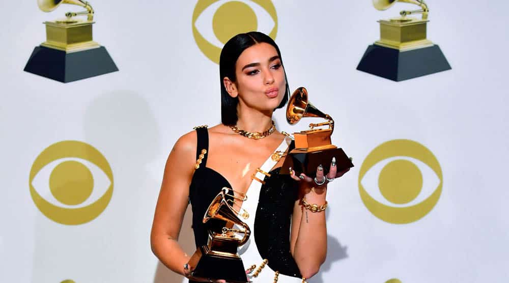 Ganadores del Grammy 2019 - crítico musical 22